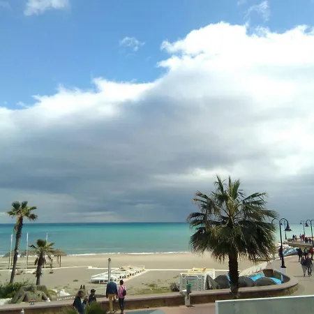 Nuevo Roca Chica, Primera Linea Playa,Torremolinos Esterno foto