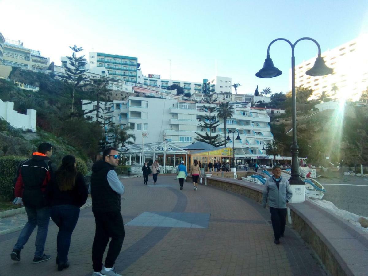 Apartamento Nuevo Roca Chica, Primera Línea Playa,torremolinos